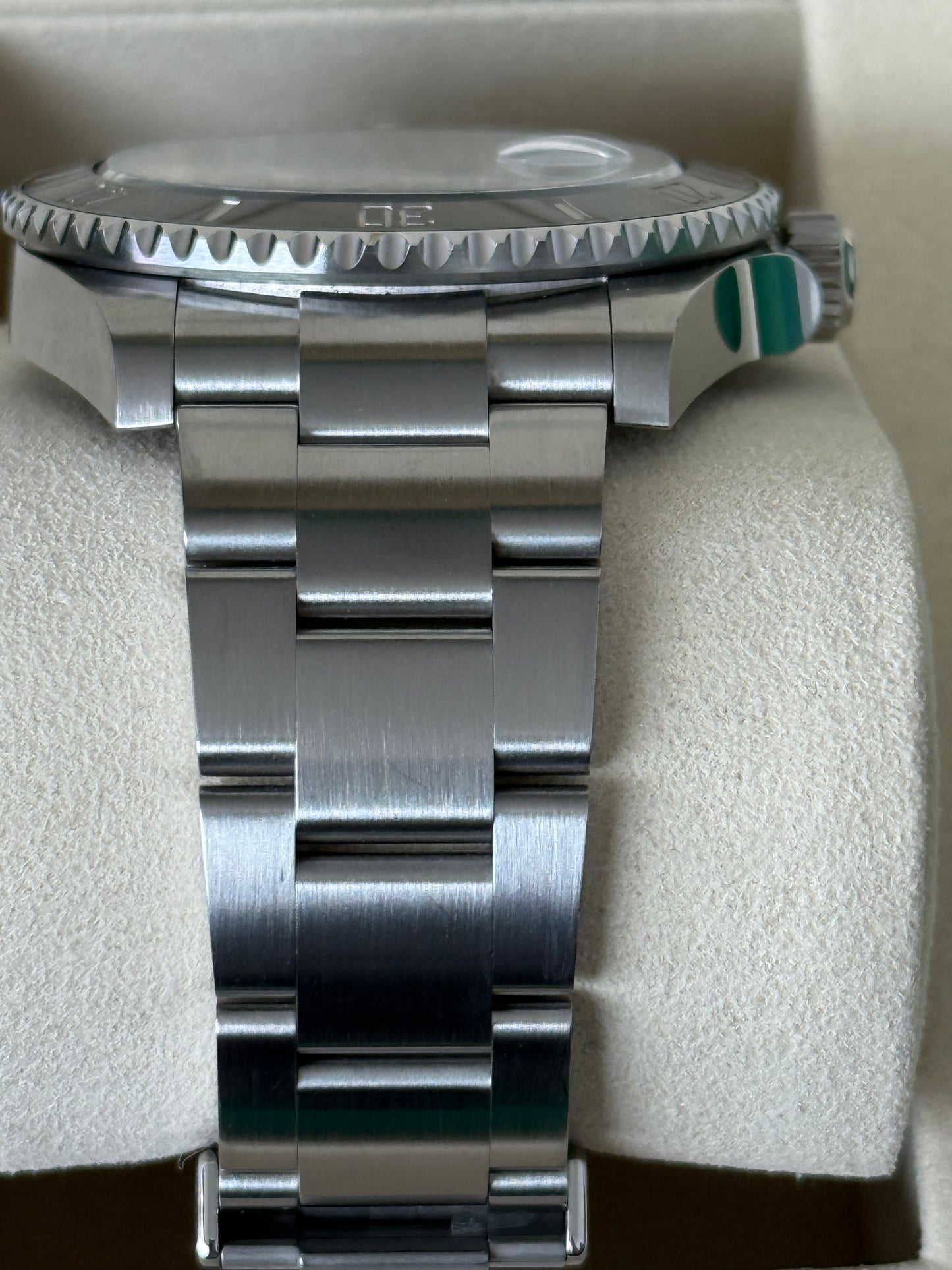October 2025 41mm Submariner Date 126610LN