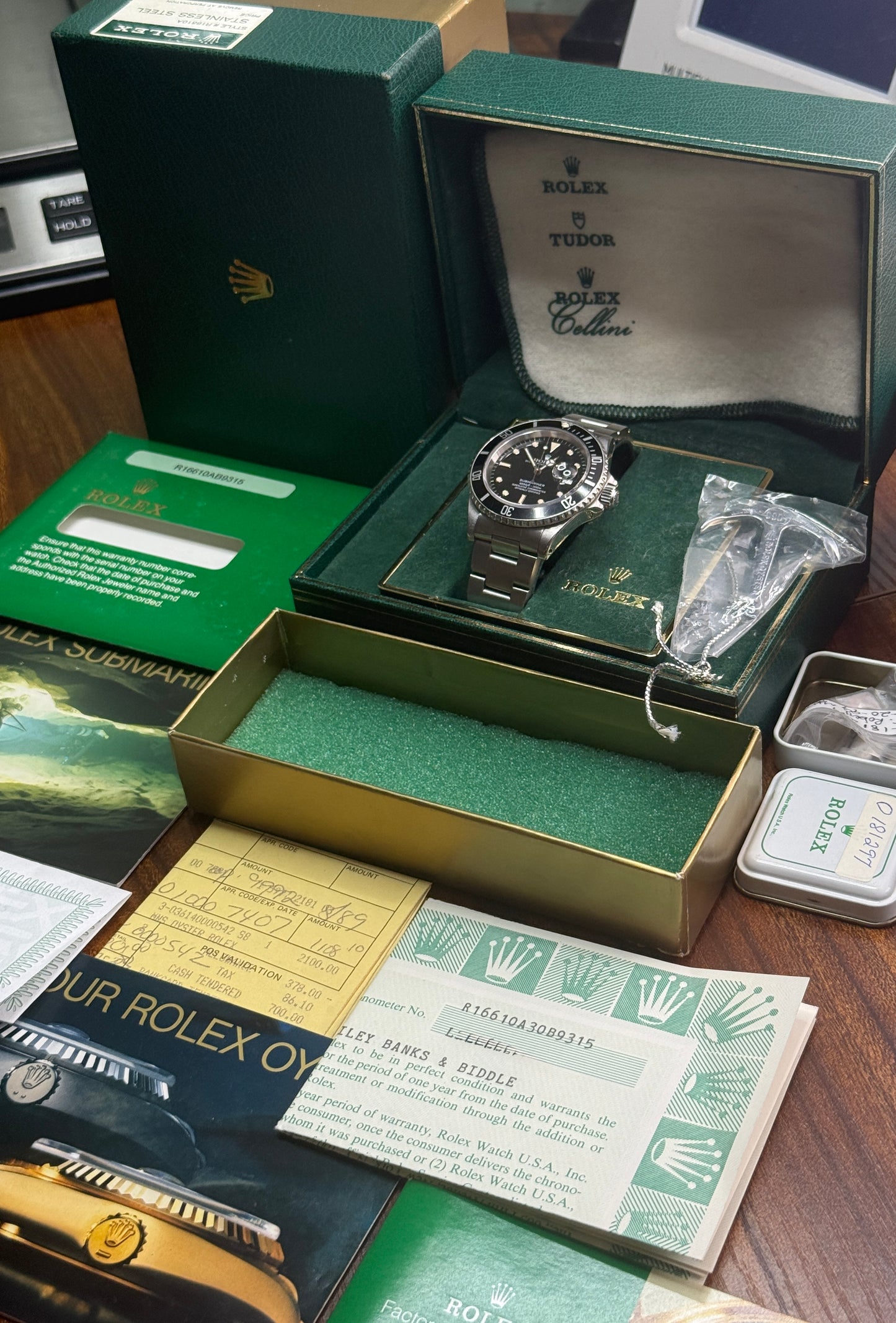 1989 Rolex 40mm Submariner Date 16610 Complete Collector’s Set