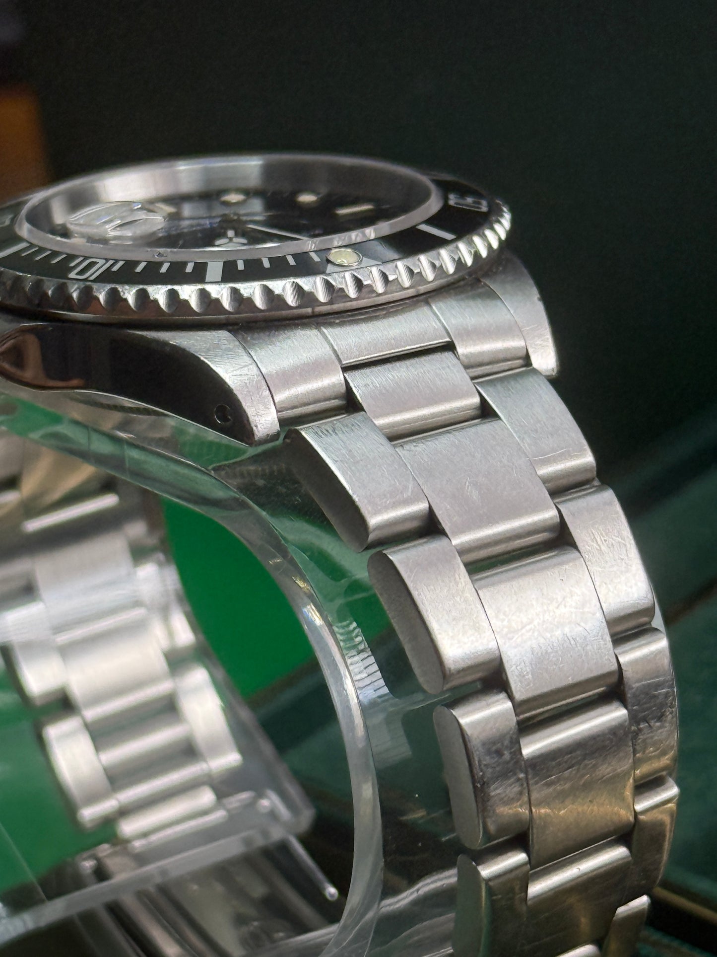 1989 Rolex 40mm Submariner Date 16610 Complete Collector’s Set