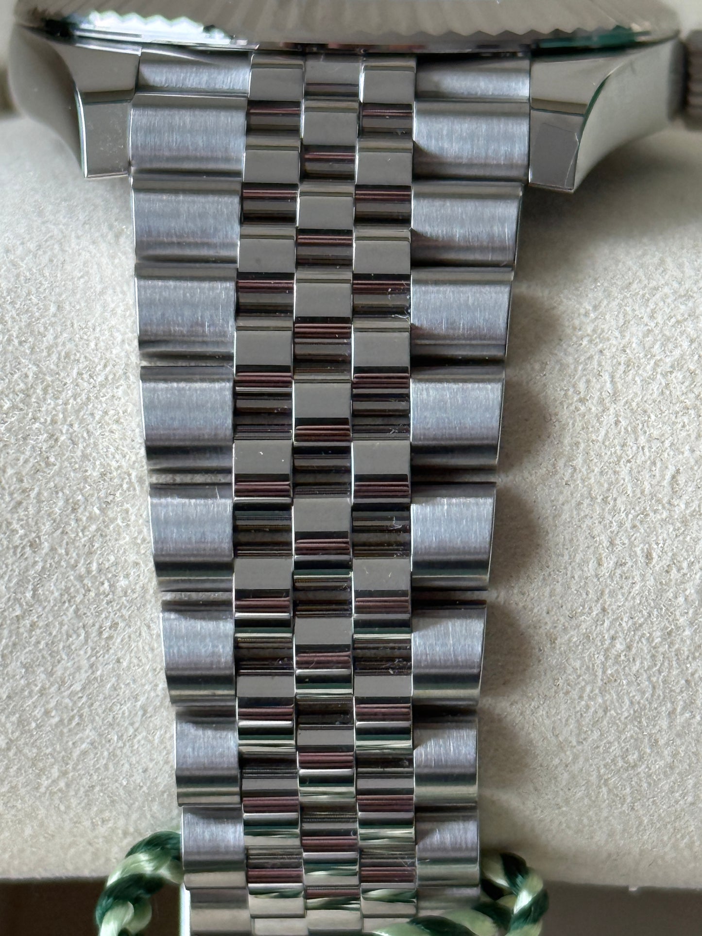 2025 Rolex Datejust 41mm White Roman