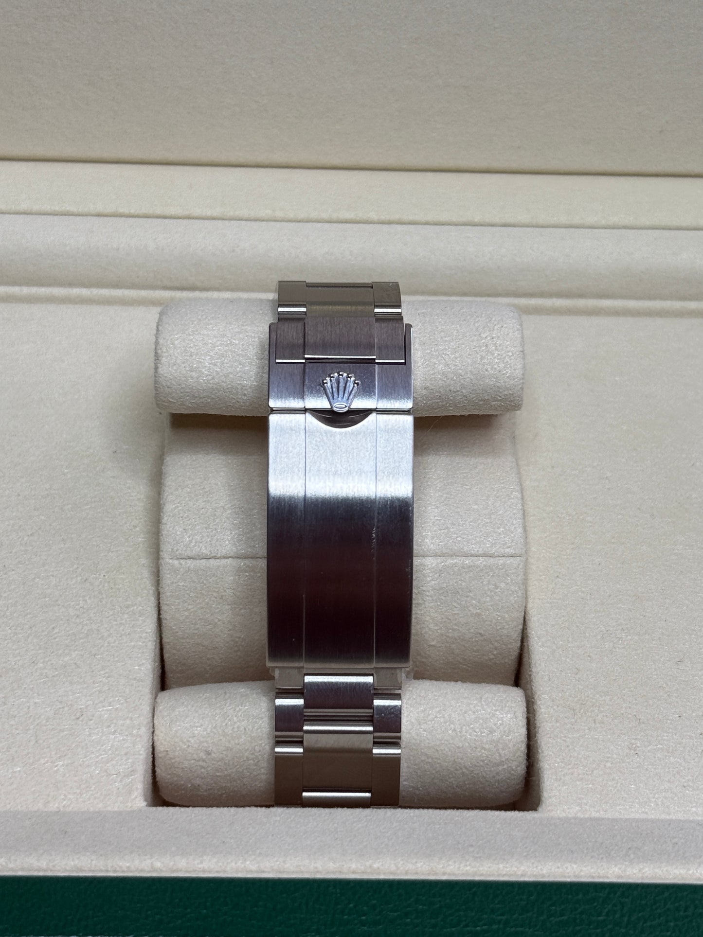 October 2025 41mm Submariner Date 126610LN