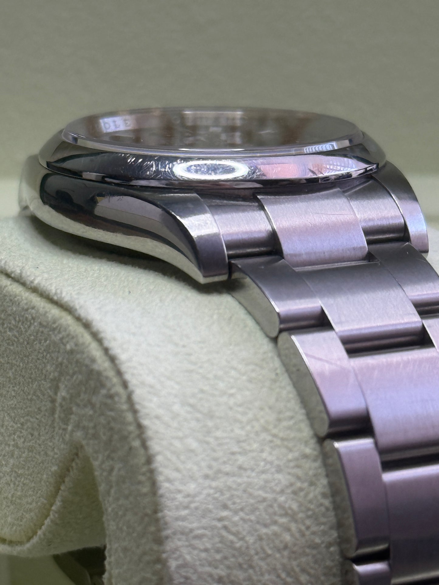 2012 Rolex 34mm Oyster Perpetual Air King 114200