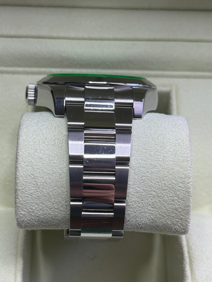 2014 Rolex 40mm Milgaus Black Dial Green Crystal 116400
