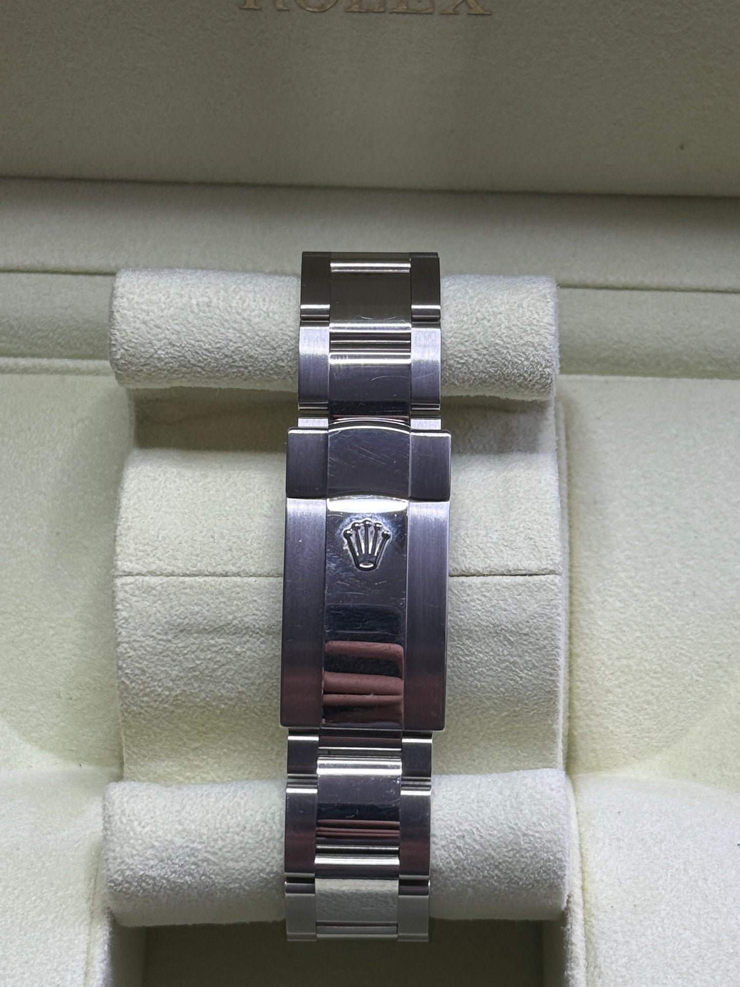 2014 Rolex 40mm Milgaus Black Dial Green Crystal 116400