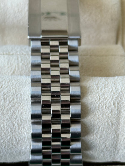 2024 Rolex GMT Master II “Sprite” Black/Green 40mm 126720VTNR